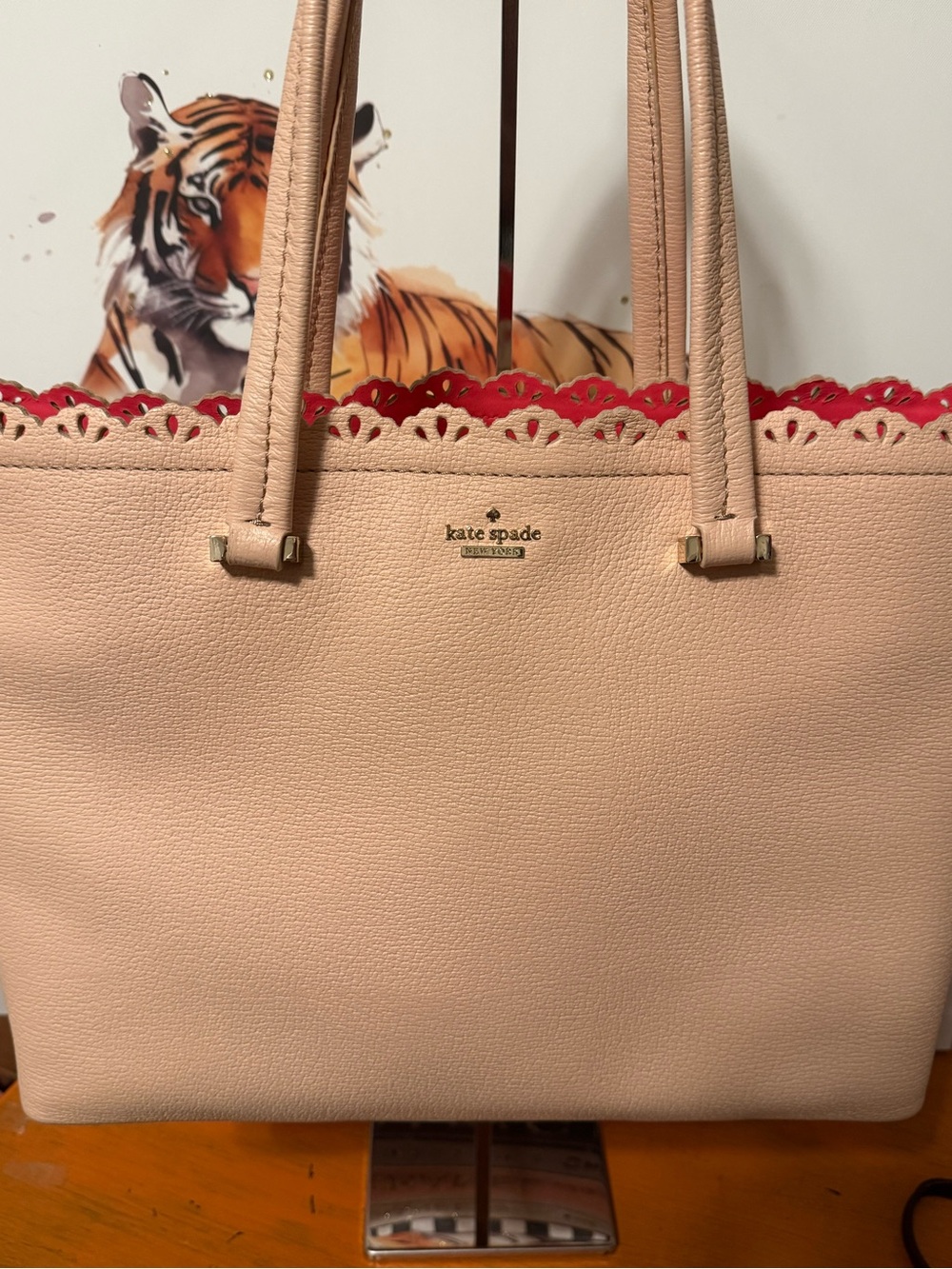 Kate Spade Fordham Court LilyAnne Tote EUC - Picture 3 of 12